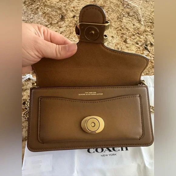 Coach Tabby 19 crossbody - Picture 4 of 10